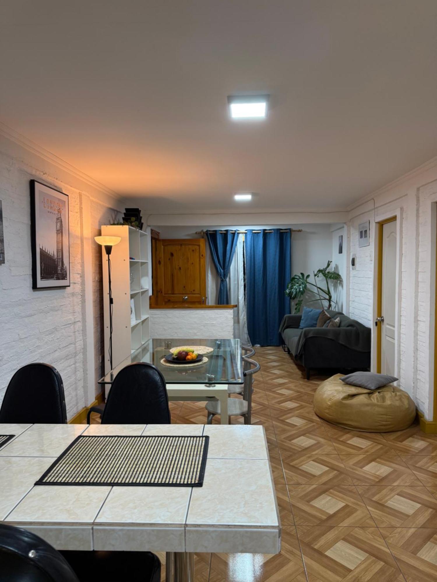 Hostal Familiar S&G Santiago Exterior photo